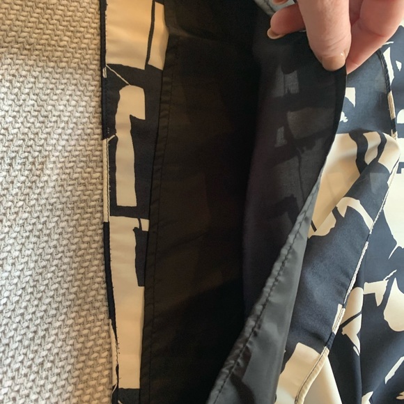 Strapless dress - Navy and Cream - Size Small - Worn Once - Picture 8 of 10